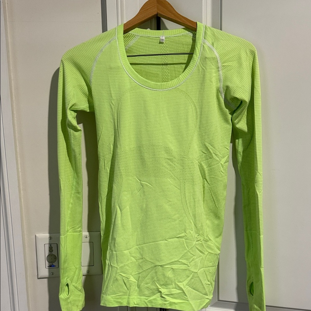 Lululemon Athletica Lime Green Ribbed Top